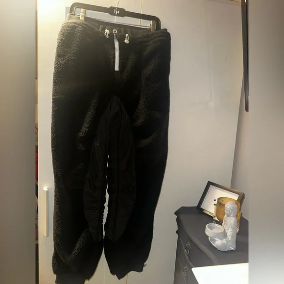 NWT FREE PEOPLE Sundown Fleece Jogger Pants - Black$168MSRP